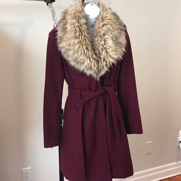 Guess wool jacket with fur collar - Picture 1 of 10